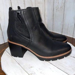 Naturalizer Madalynn Gore Block Heel Bootie Black 9.5